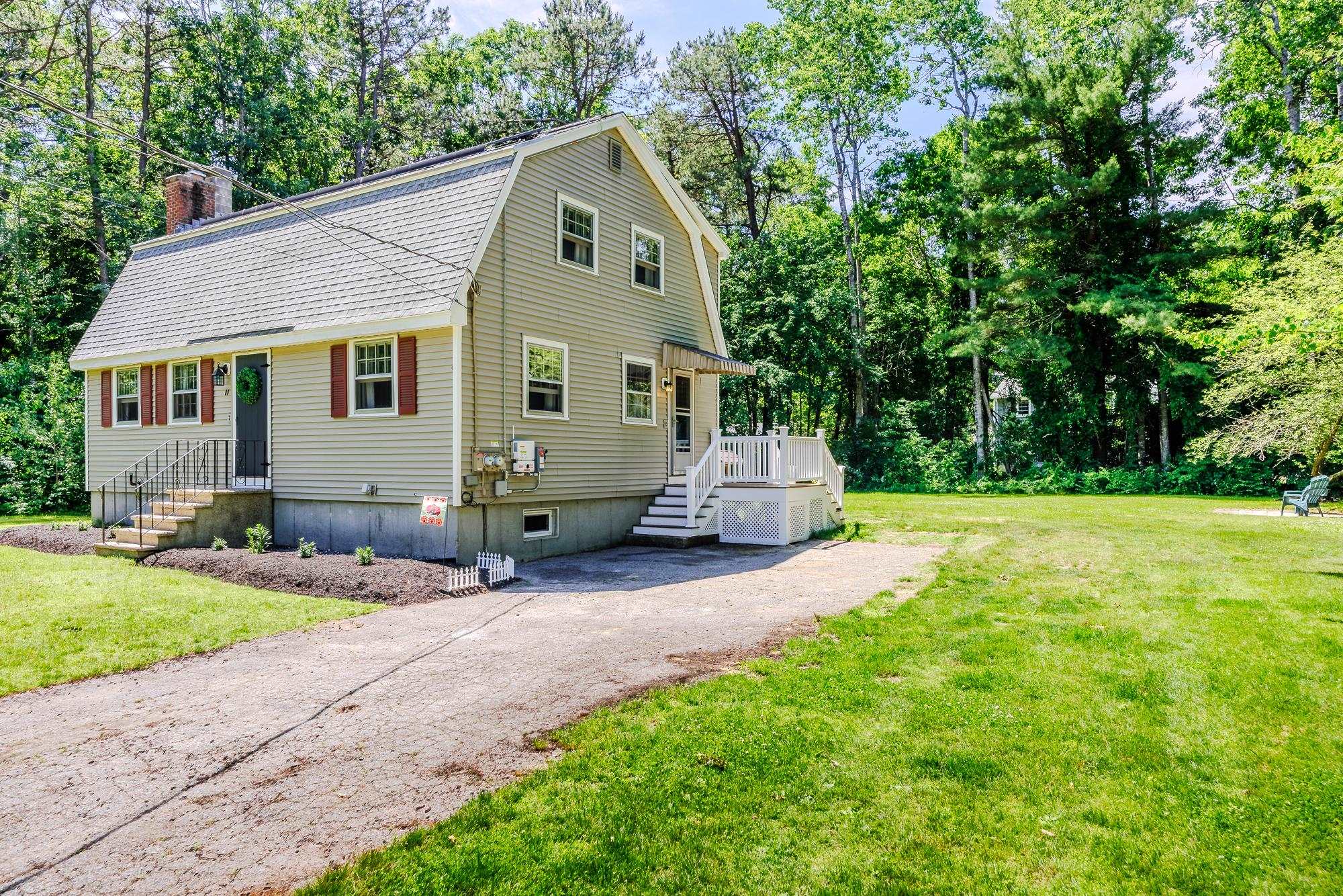 11 Hickory Drive Amherst, NH 03031 - Photo 36 of 40