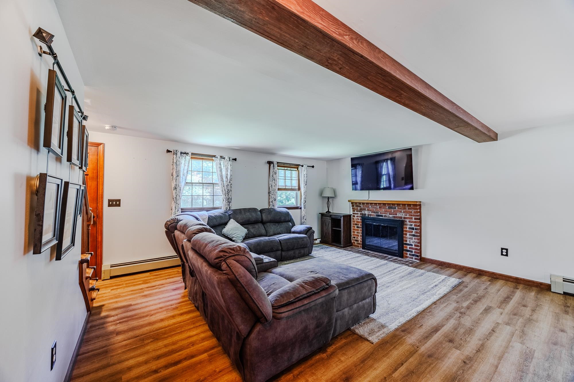 11 Hickory Drive Amherst, NH 03031 - Photo 8 of 40