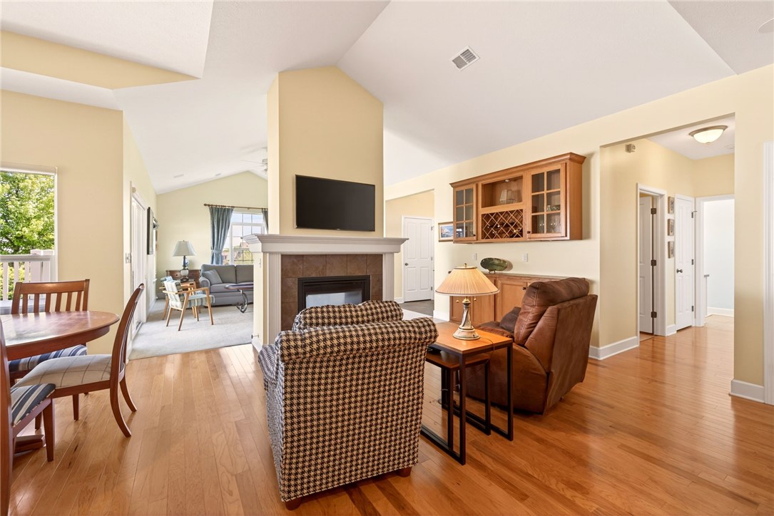 3238 Abbey Road Canandaigua Town, NY 14424 - Photo 22 of 47