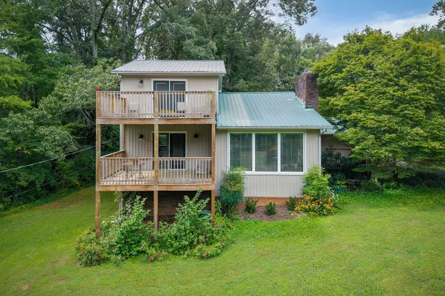 $395,900 | 1940 Karen Circle, Cookeville, TN 38506