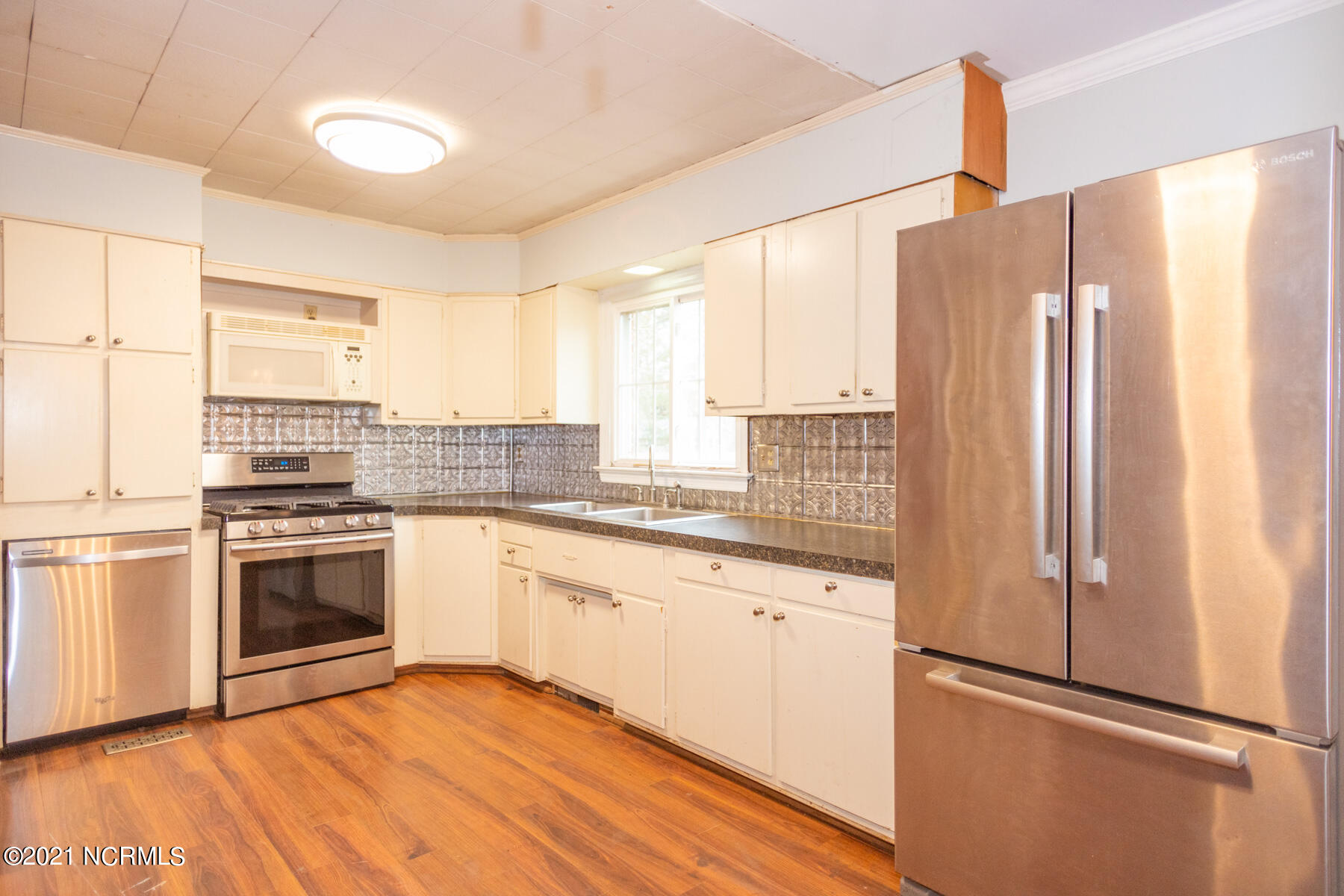 4100 Norman Road Trent Woods, NC 28562 - Photo 3 of 61 Kitchen