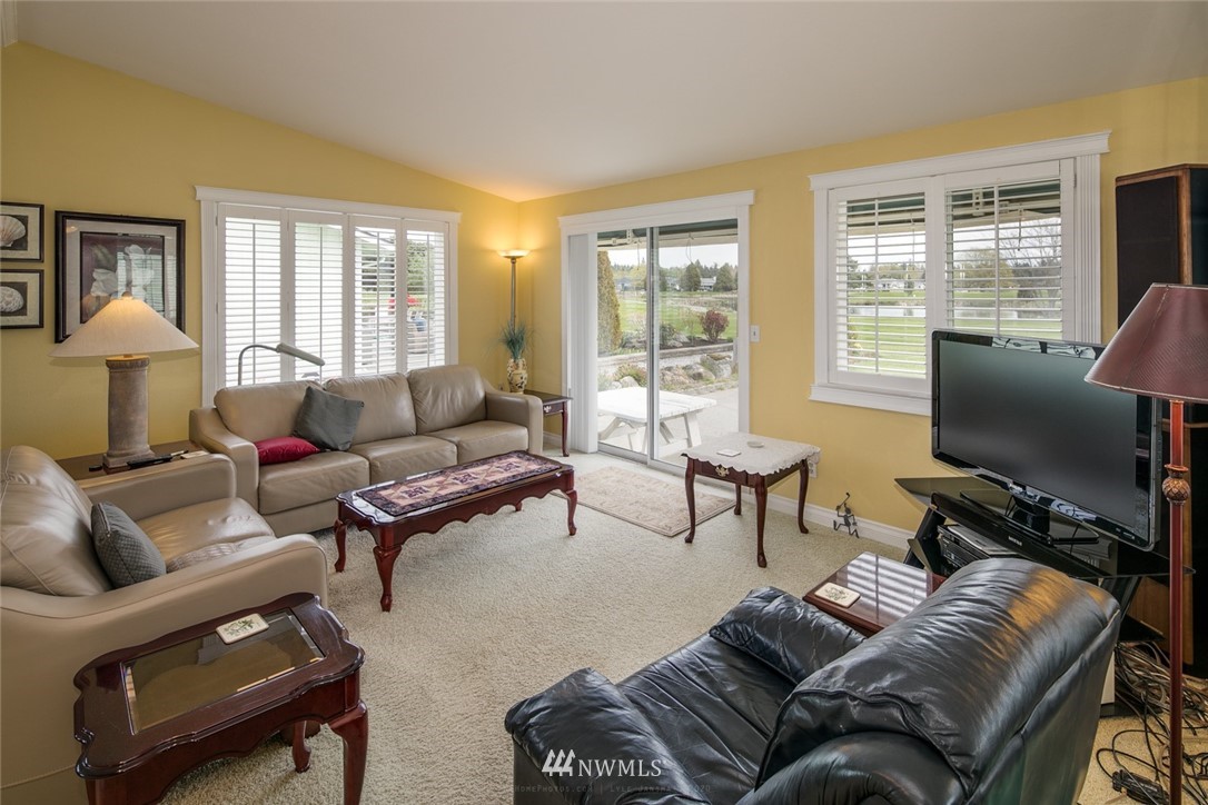 8178 Sehome Road Blaine, WA 98230 - Photo 2 of 12 Gallery Image 2