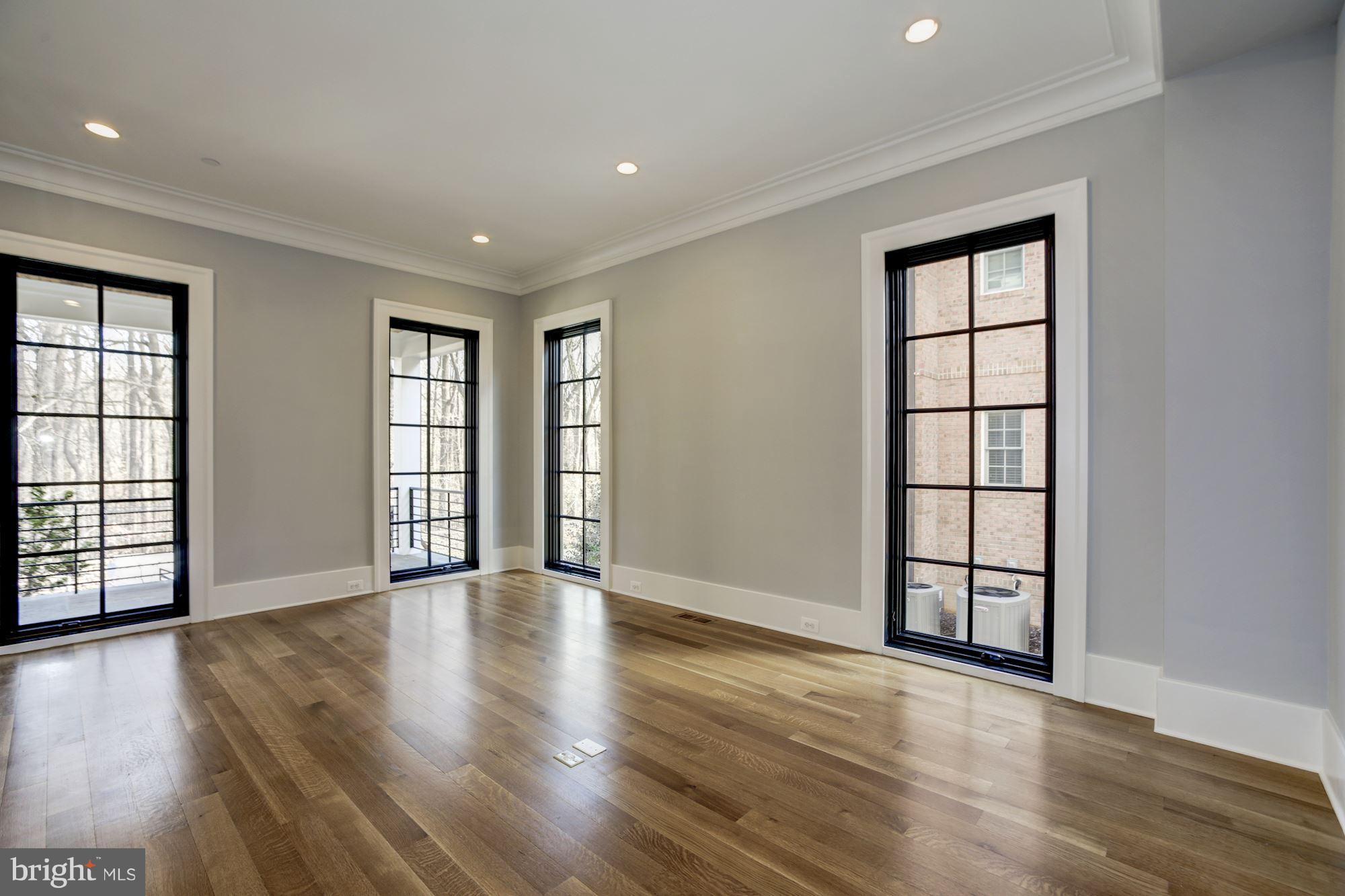 Foxview Circle Northwest Washington, DC 20007 - Photo 7 of 28 Study