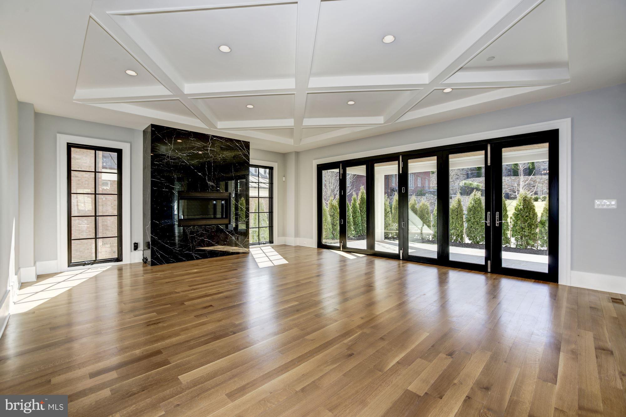 Foxview Circle Northwest Washington, DC 20007 - Photo 9 of 28 Family Room