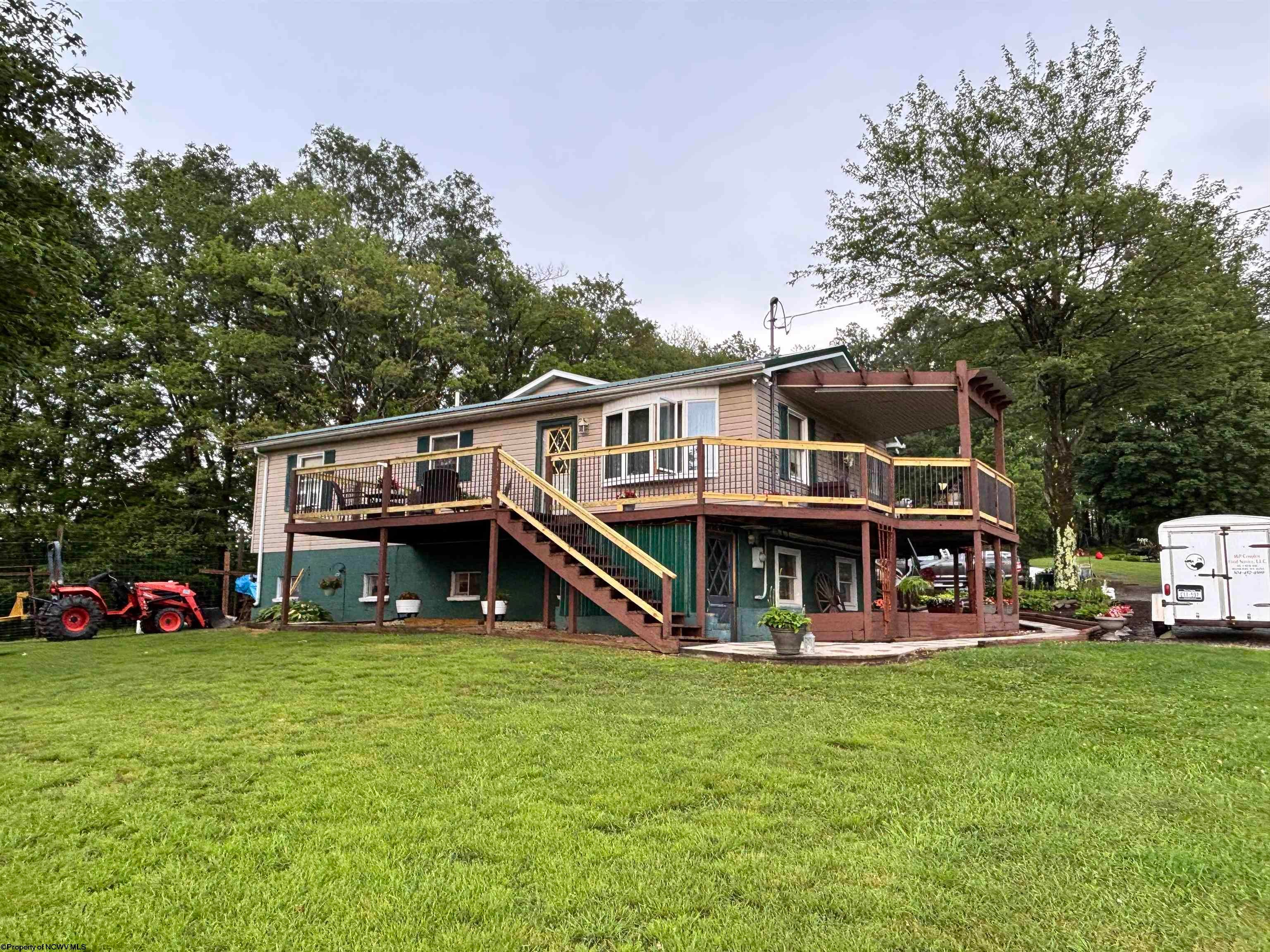 381 Midway Road Belington, WV 26250 - Photo 2 of 44 Gallery Image 2