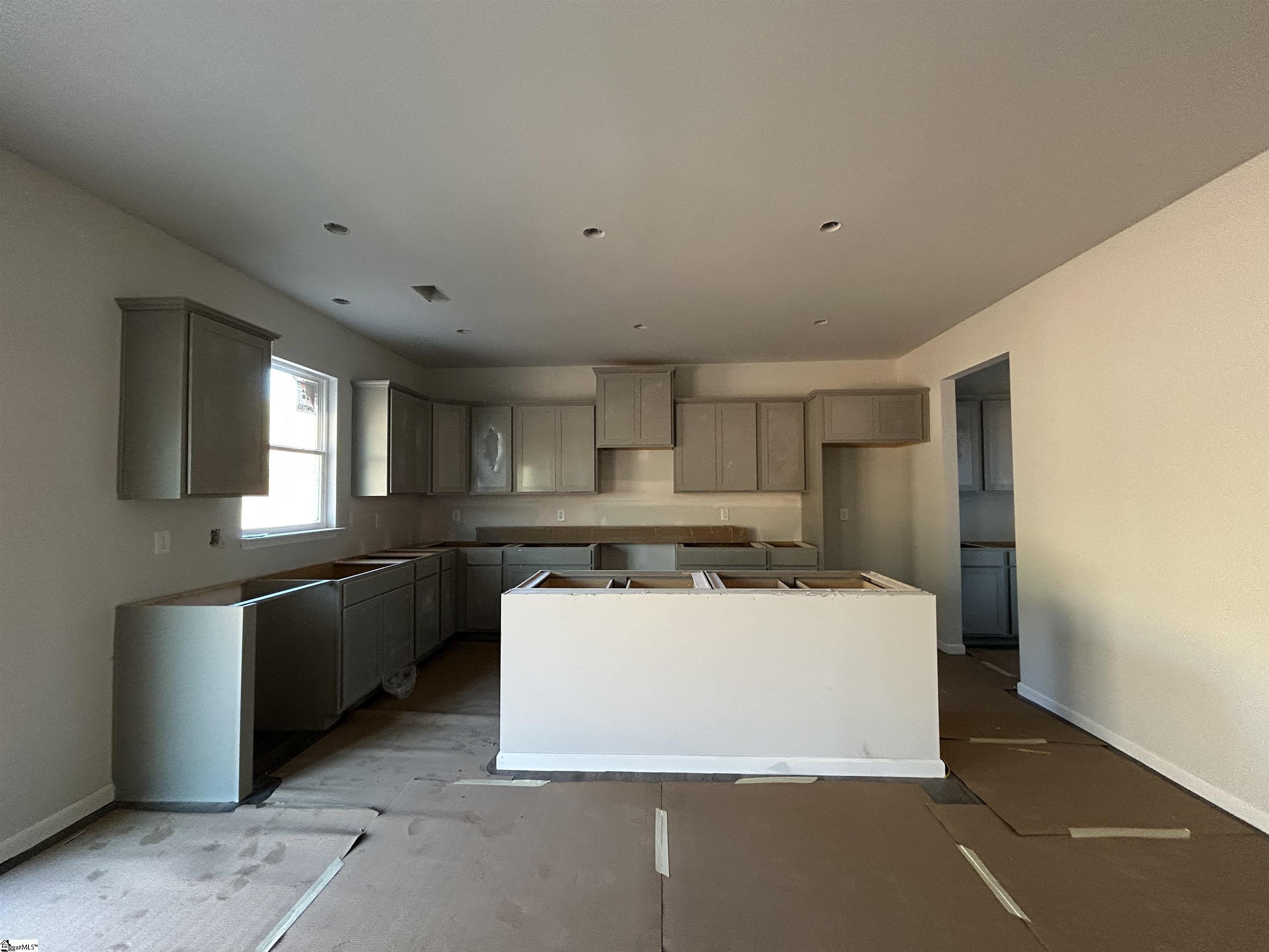 215 Thurgood Drive Extension Greenville, SC 29607 - Photo 6 of 12