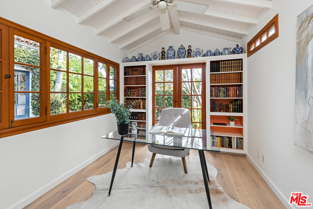 723 Crestmoore Place Venice, CA 90291 - Photo 10 of 33 a view of a livingroom with furniture staircase and a floor to ceiling window