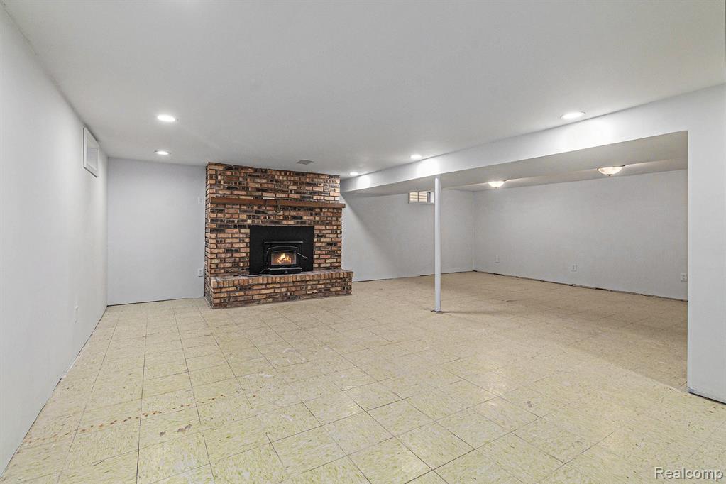 7135 Jordan Road Grand Blanc, MI 48439 - Photo 25 of 33 Gallery Image 25
