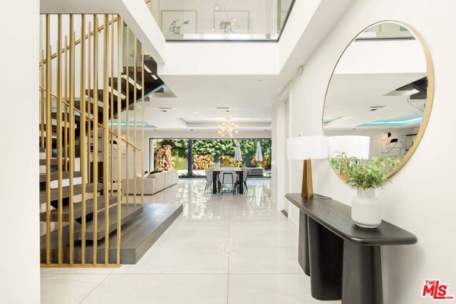 $22,000 | 4640 Radford Avenue, Valley Village, CA 91607