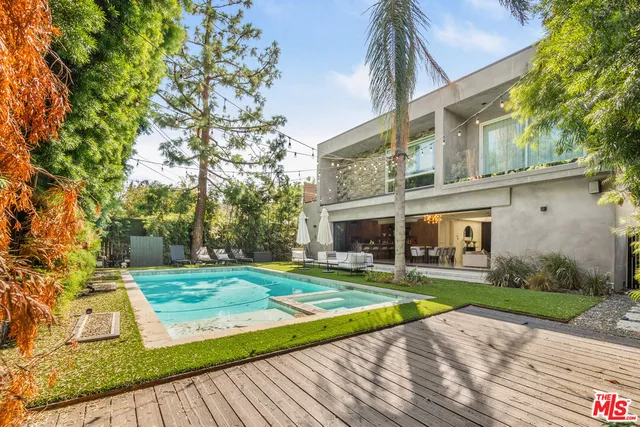 $22,000 | 4640 Radford Avenue, Valley Village, CA 91607