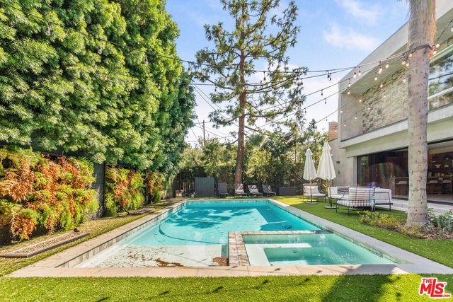 $22,000 | 4640 Radford Avenue, Valley Village, CA 91607