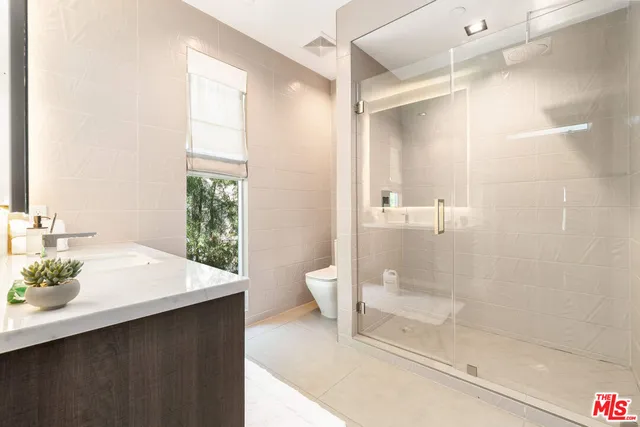 $22,000 | 4640 Radford Avenue, Valley Village, CA 91607