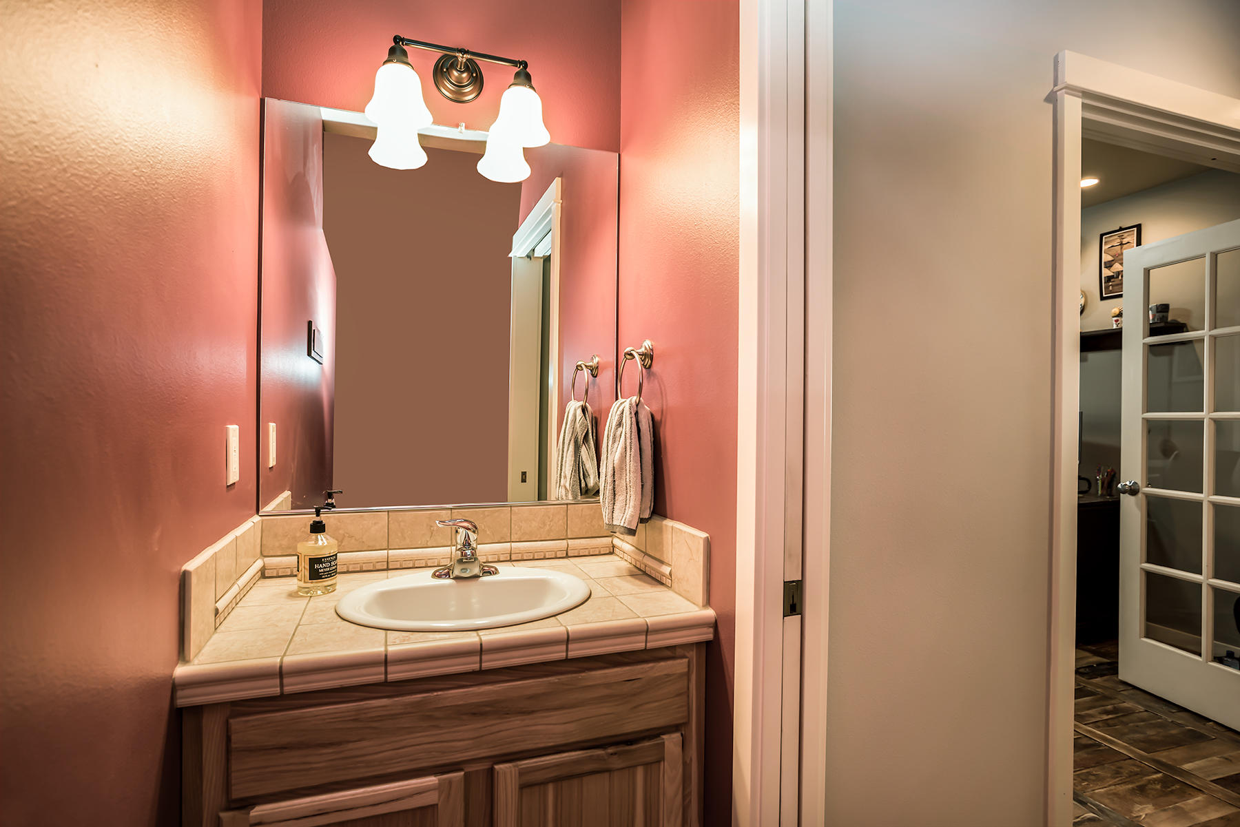 20788 Alpine Ridge Place Bend, OR 97701 - Photo 20 of 32 26DSC_0974blended_