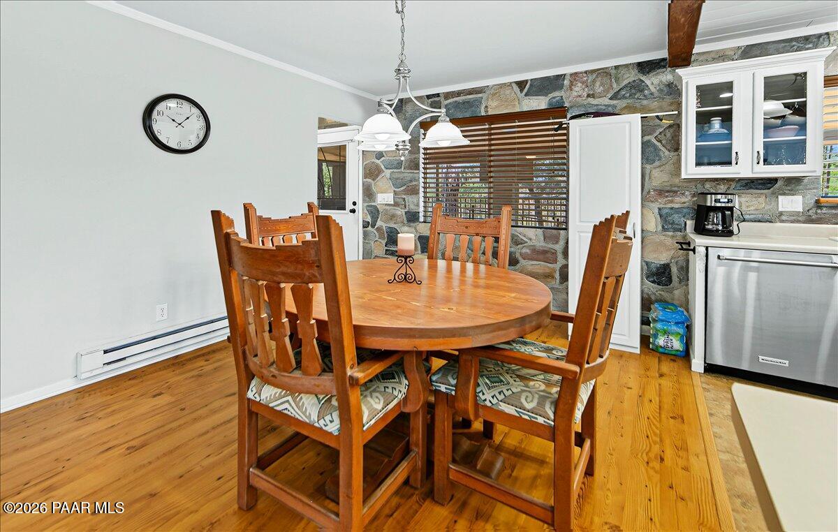 2521 West Copper Basin Road Prescott, AZ 86303 - Photo 5 of 30 05-Dining