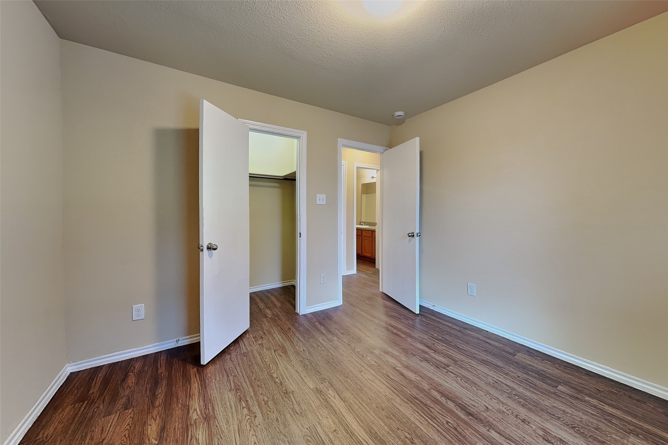 2822 Wisner Circle Houston, TX 77014 - Photo 16 of 20