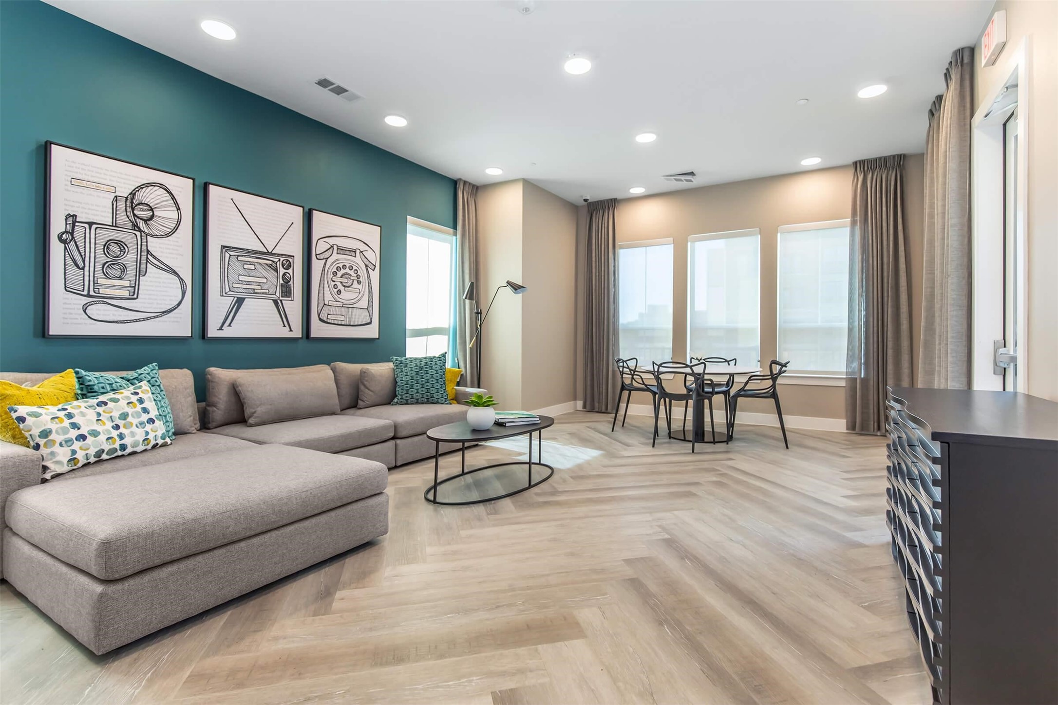 7450 Bluff Springs Road Austin, TX 78744 - Photo 19 of 32