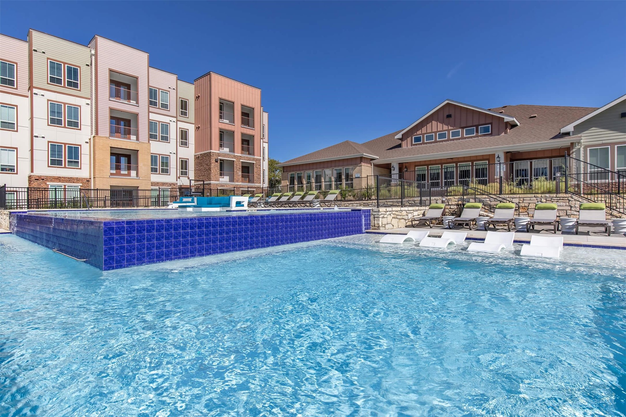 7450 Bluff Springs Road Austin, TX 78744 - Photo 31 of 32