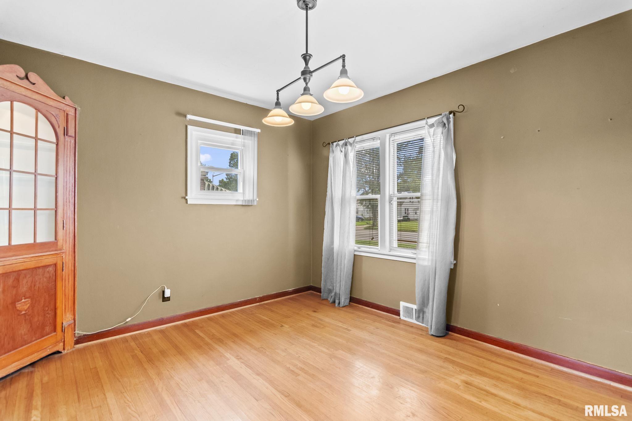 2541 South 5th Street Springfield, IL 62703 - Photo 12 of 39