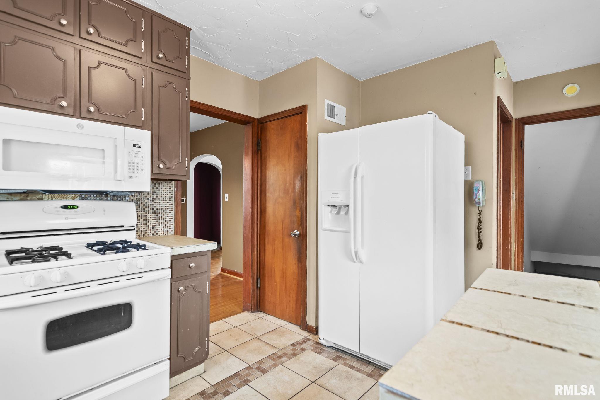 2541 South 5th Street Springfield, IL 62703 - Photo 8 of 39