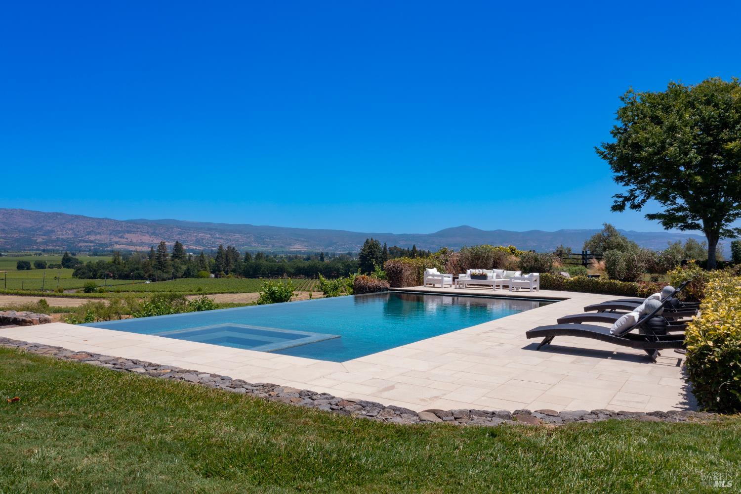 3211 Dry Creek Road Napa, CA 94558 - Photo 16 of 51