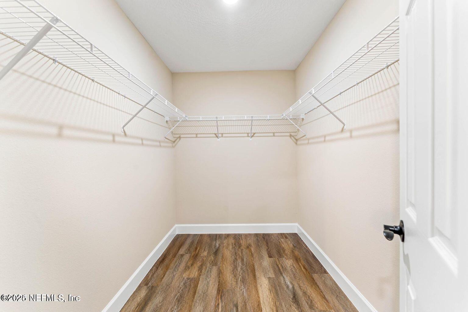 9040 Taylor Field Road Jacksonville, FL 32222 - Photo 15 of 28 Walk In Closet