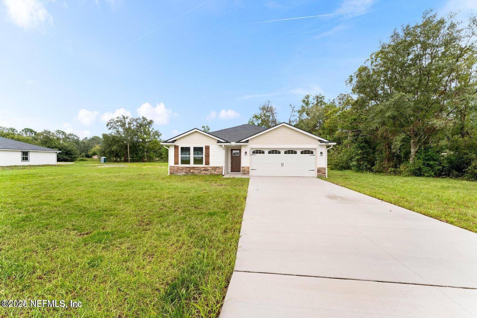 9040 Taylor Field Road Jacksonville, FL 32222 - Photo 2 of 28 Front of Home