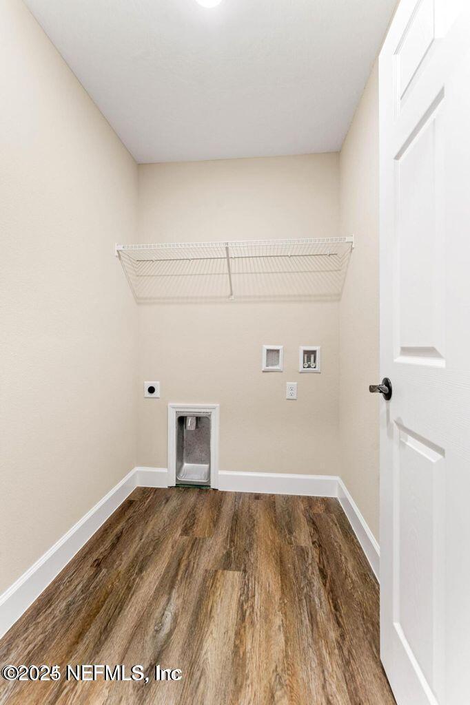 9040 Taylor Field Road Jacksonville, FL 32222 - Photo 21 of 28 Laundry Room