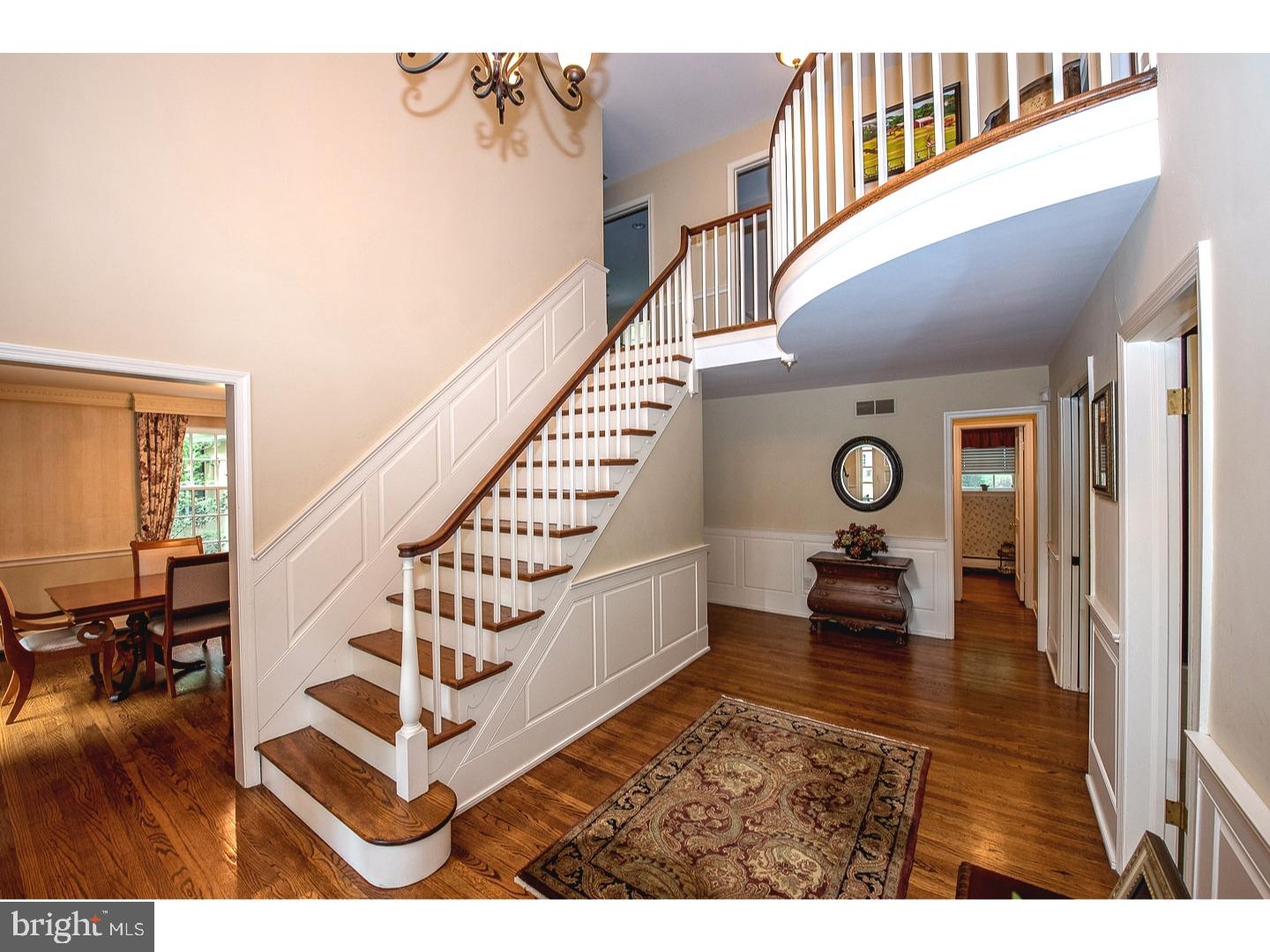 165 Ridgewood Road Wayne, PA 19087 - Photo 3 of 25 Foyer
