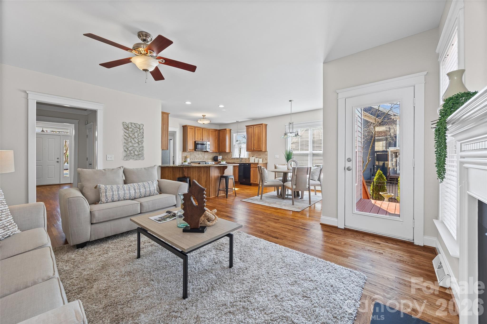 1039 Hunters Run Drive Tega Cay, SC 29708 - Photo 6 of 47