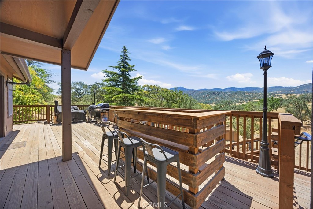 20205 Old Town Road Tehachapi, CA 93561 - Photo 41 of 75