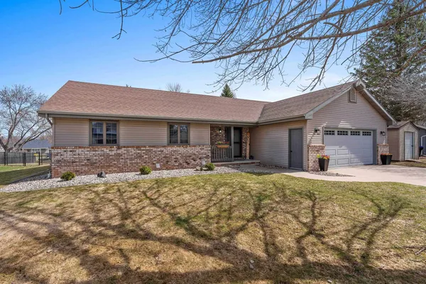 $378,500 | N362 Rogers Lane, Appleton, WI 54915