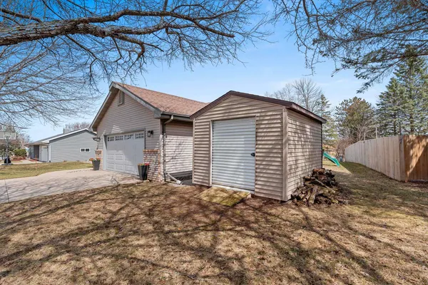 $378,500 | N362 Rogers Lane, Appleton, WI 54915