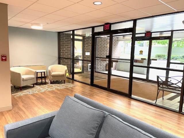 750 Washington Road, Unit 702 Pittsburgh, PA 15228 - Photo 22 of 22 Washington Rd lobby