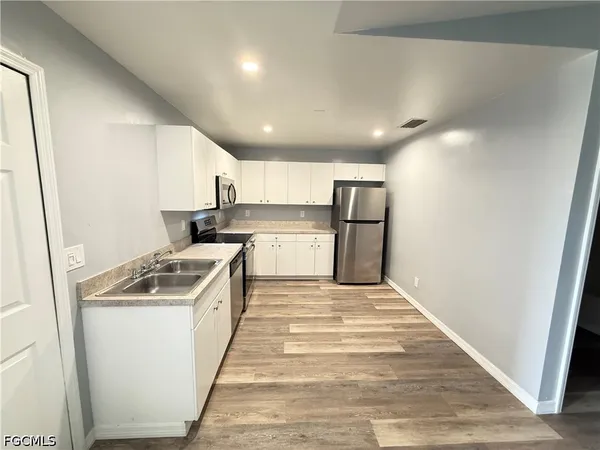 $1,550 | 107 Harold Avenue South, Lehigh Acres, FL 33973