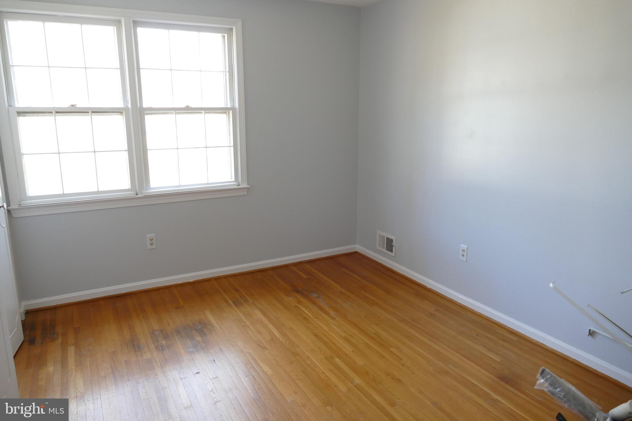 15313 Graaf Place Silver Spring, MD 20905 - Photo 15 of 26 an empty room with a window