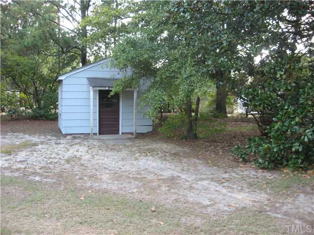 3548 Beard Road Eastover, NC 28312 - Photo 4 of 15 Gallery Image 4
