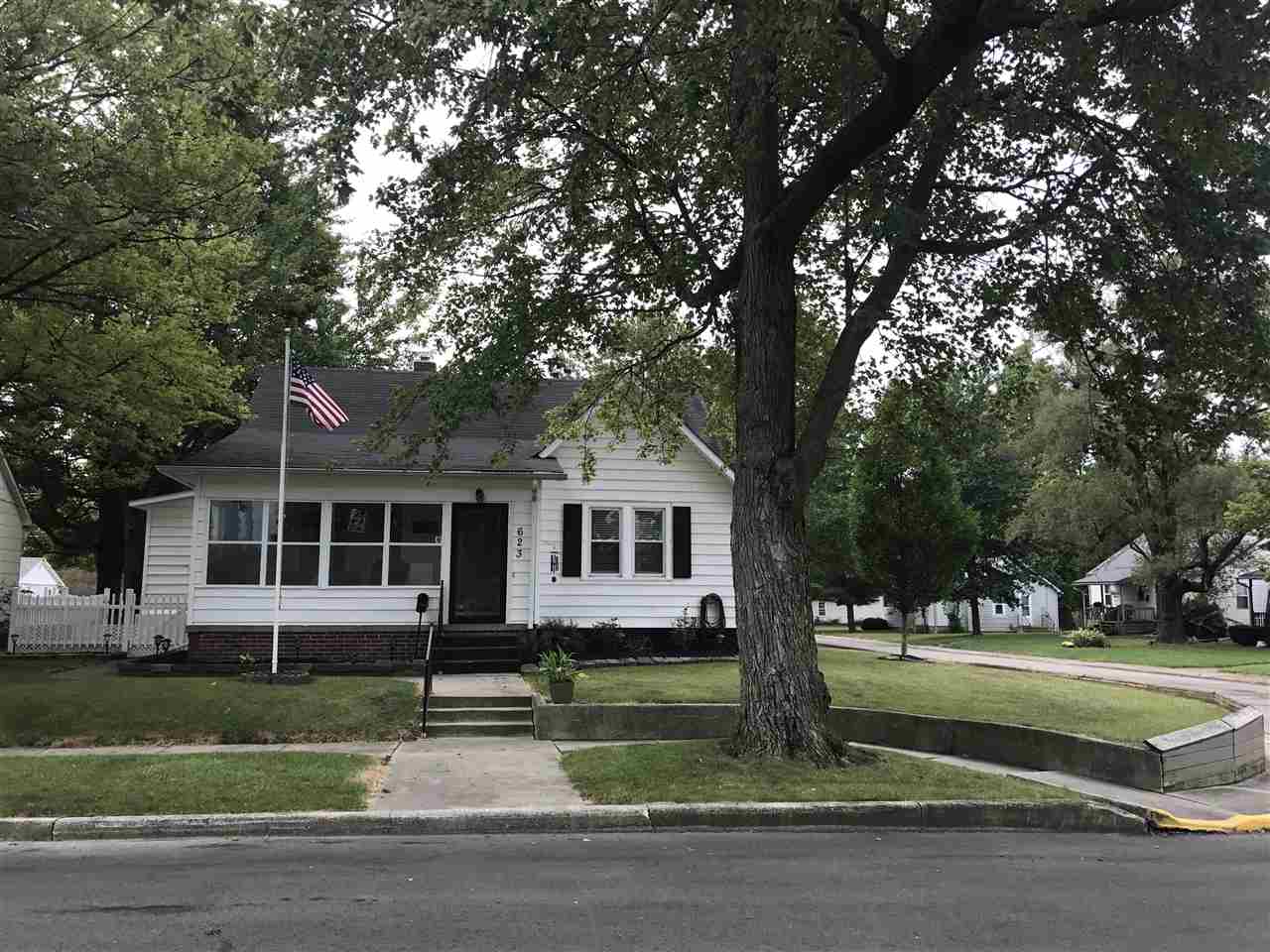 623 Studebaker Street Decatur, IN 46733 - Photo 2 of 23