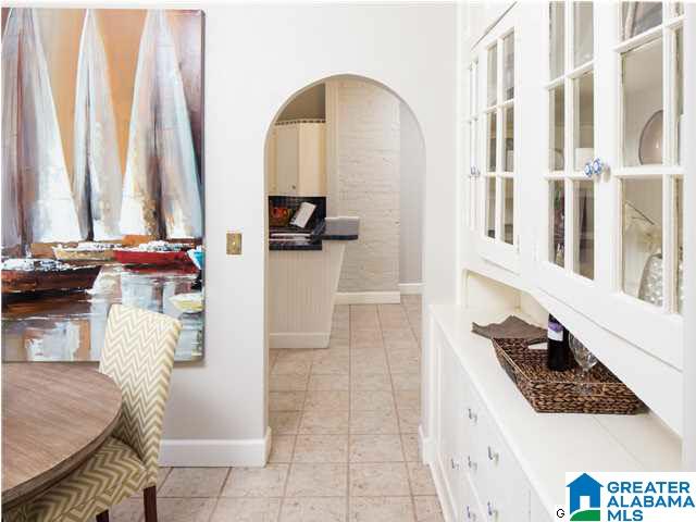 1072 Columbiana Road Birmingham, AL 35209 - Photo 12 of 32