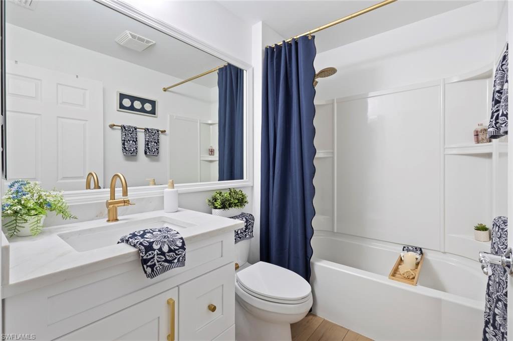 5728 Declaration Court Ave Maria, FL 34142 - Photo 21 of 45 Guest Bathroom