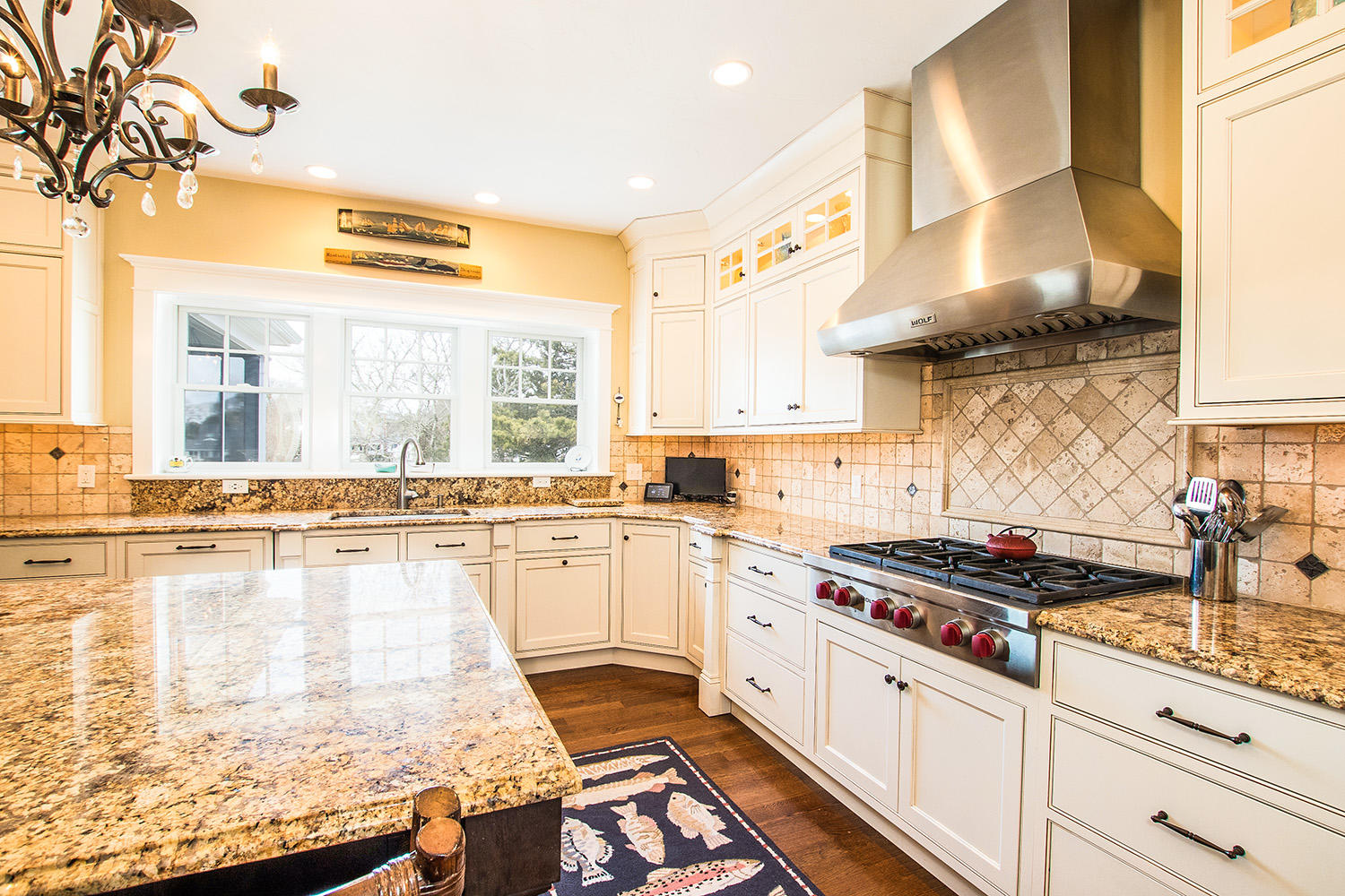 387 Monomoscoy Road Mashpee, MA 02649 - Photo 14 of 36 IMG_2136