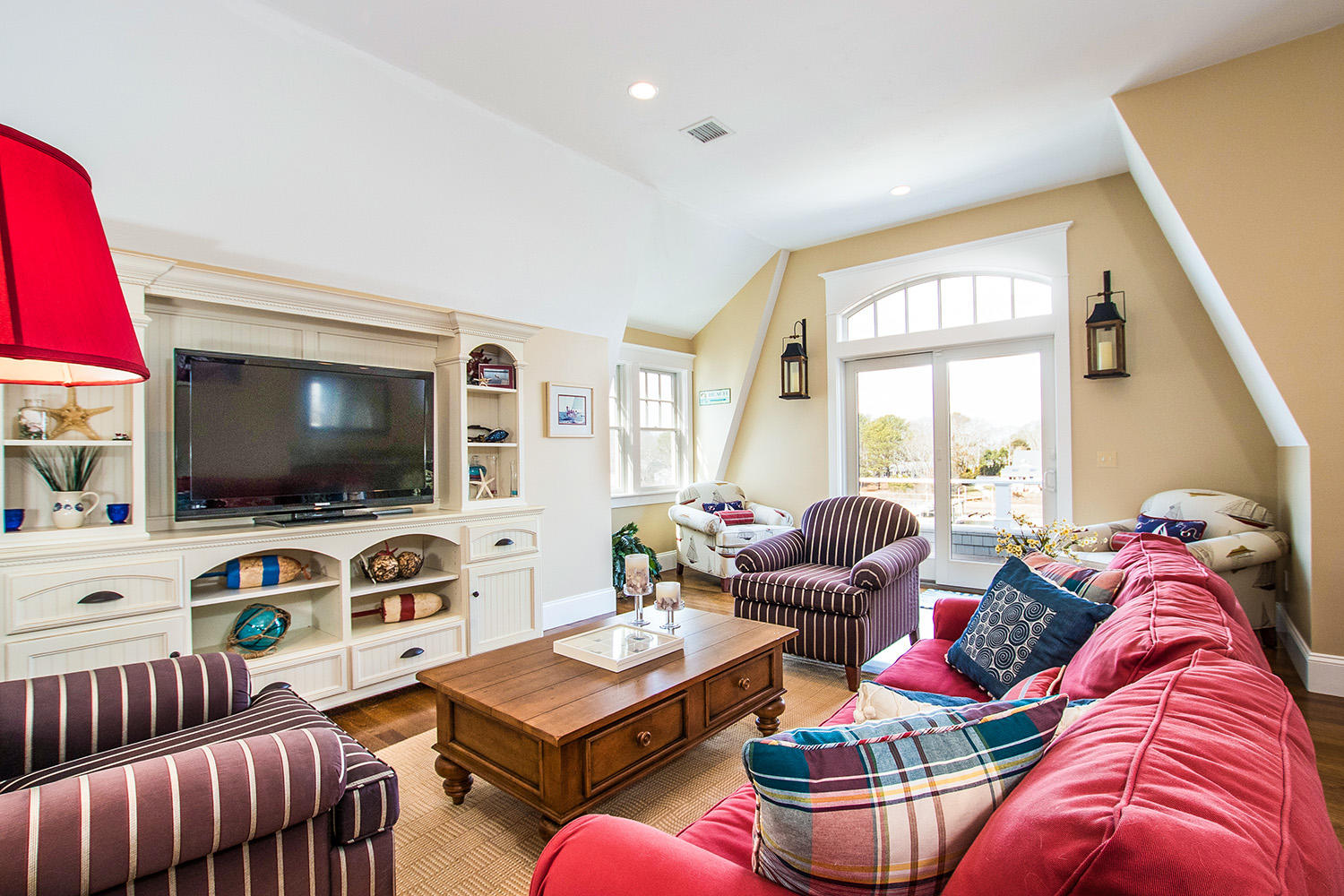 387 Monomoscoy Road Mashpee, MA 02649 - Photo 23 of 36 IMG_2190