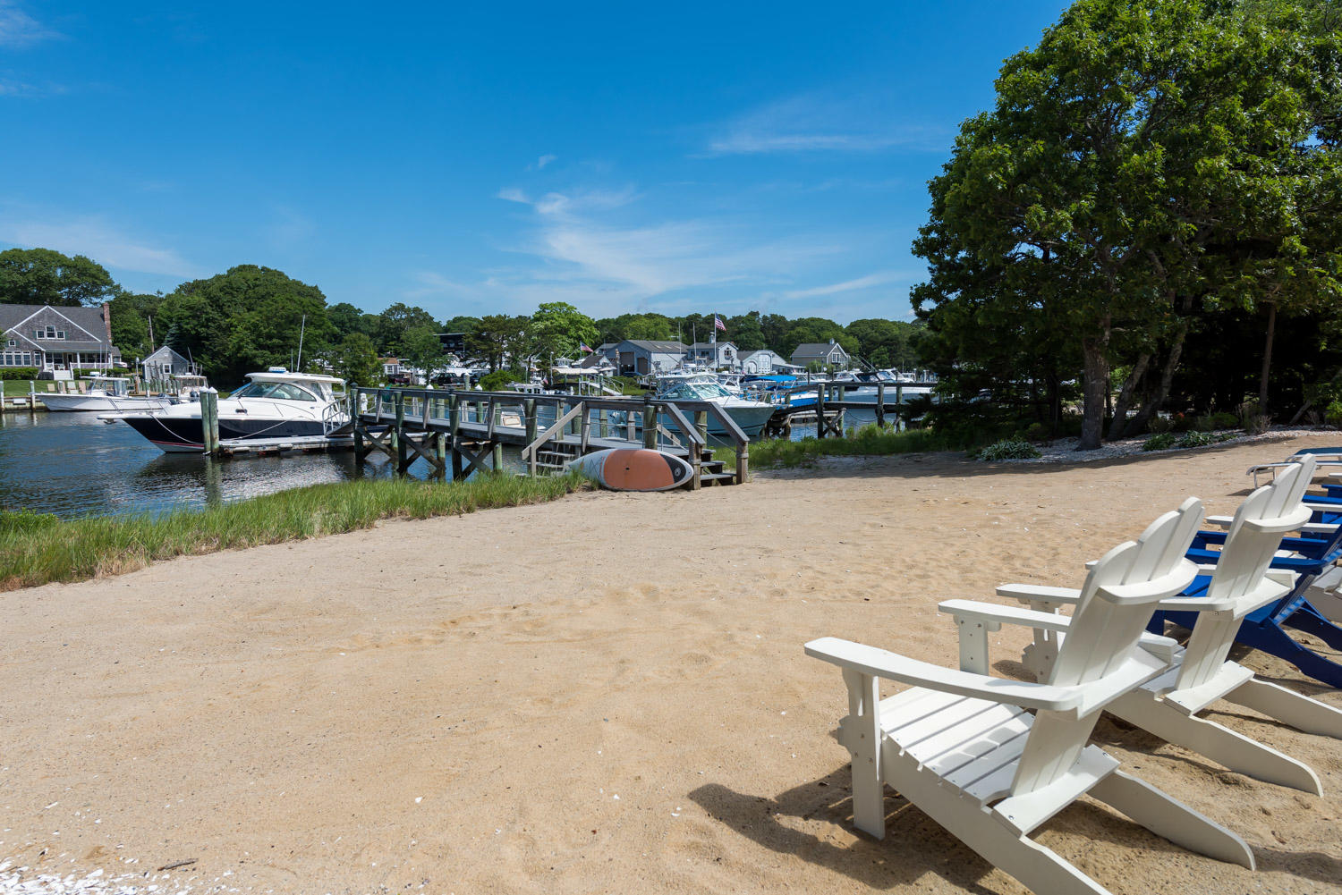 387 Monomoscoy Road Mashpee, MA 02649 - Photo 4 of 36 387Monomoscoy210