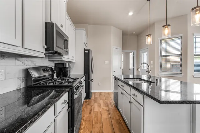 $375,000 | 10517 Wild Chives, Conroe, TX 77385