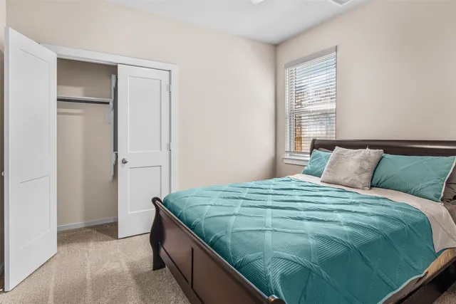 $375,000 | 10517 Wild Chives, Conroe, TX 77385