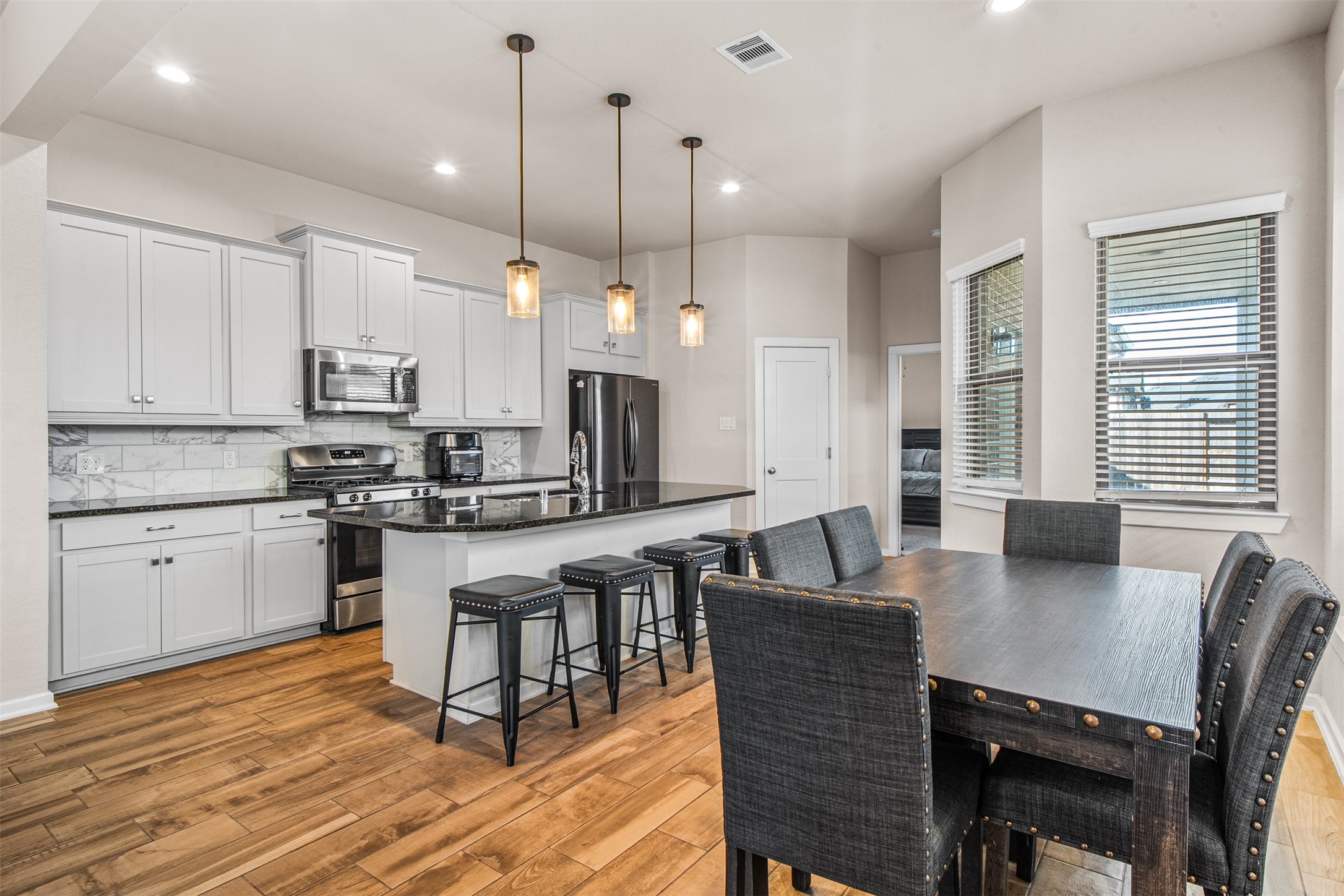 10517 Wild Chives Conroe, TX 77385 - Photo 8 of 30