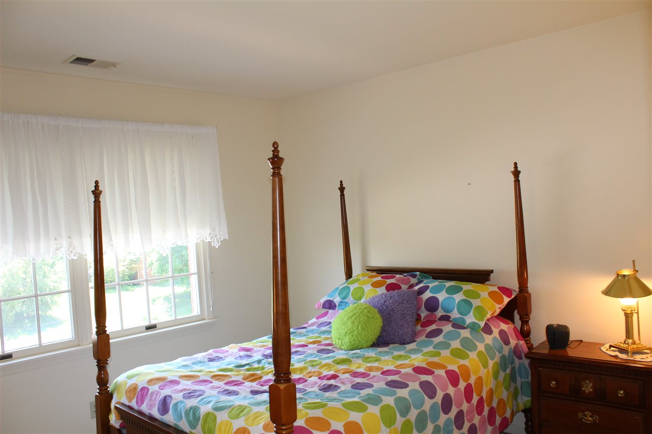 7522 Ridgebrook Newburgh, IN 47630 - Photo 21 of 27 Gallery Image 21