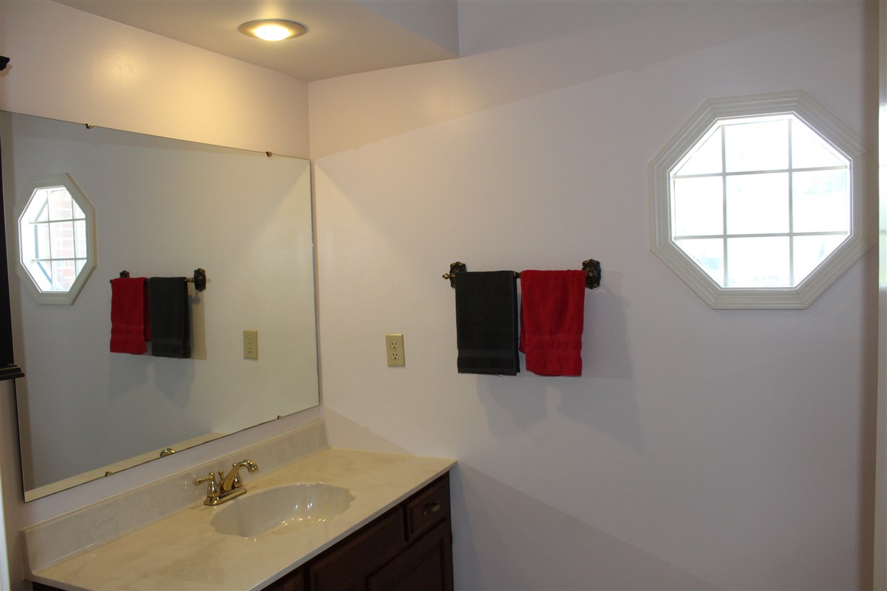 7522 Ridgebrook Newburgh, IN 47630 - Photo 22 of 27 Gallery Image 22