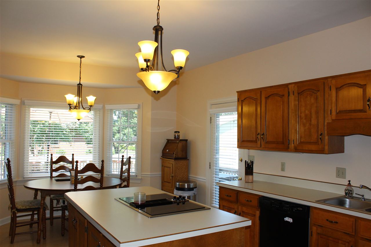 7522 Ridgebrook Newburgh, IN 47630 - Photo 10 of 27 Gallery Image 10