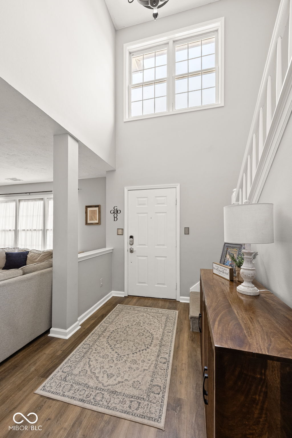 14568 Cherry Ridge Road Carmel, IN 46033 - Photo 4 of 43
