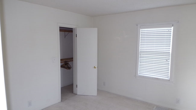 2171 East Catt Road Decker, IN 47524 - Photo 4 of 12 Gallery Image 4